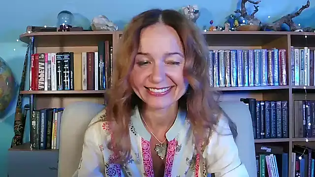 Foxilady357 online show from September 2025 01:49:01 PM