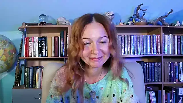 Foxilady357 online show from October 2025 02:06:02 PM