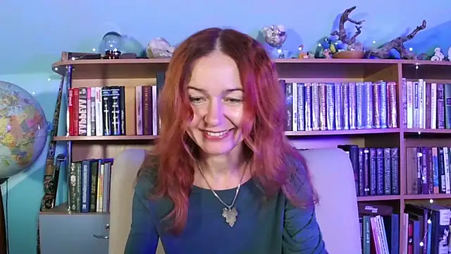 Snapshot of Foxilady357 chatting on November 2025 04:24:01 PM Foxilady357 online show from November 2025 04:24:01 PM