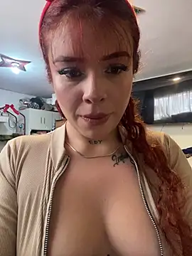 haally-mll online show from December 2025 07:10:01 PM