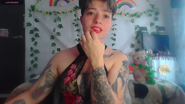 Snapshot of Mitsuha_gate chatting on February 2026 03:53:01 PM Mitsuha gate online show from February 2026 03:53:01 PM