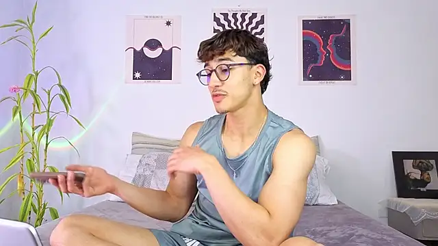 LatinReall online show from September 2025 07:26:01 PM