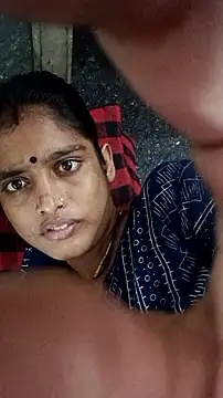 Snapshot of Guriya0076 chatting on September 2025 10:33:02 PM Guriya0076 online show from September 2025 10:33:02 PM