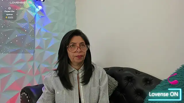 Snapshot of SabinaDeluxe_cg chatting on October 2025 02:16:02 PM SabinaDeluxe cg online show from October 2025 02:16:02 PM