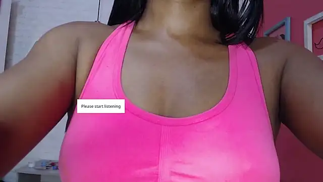 Snapshot of FiorellaRains chatting on November 2025 12:37:02 PM FiorellaRains online show from November 2025 12:37:02 PM