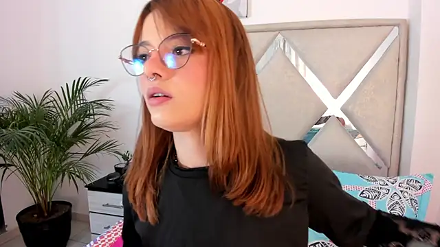 Snapshot of abby_jones2 chatting on February 2026 03:14:02 AM abby jones2 online show from February 2026 03:14:02 AM