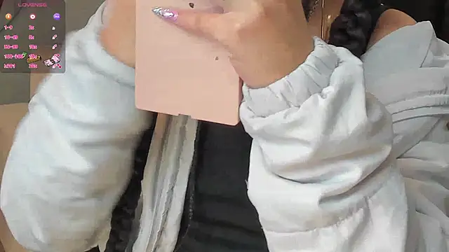 EsmeraldaGrace1 online show from September 2025 01:49:01 AM