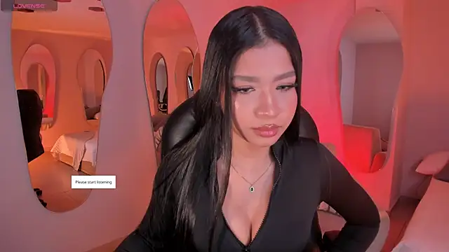 SophieHouston  online show from May 2026 02:39:01 AM