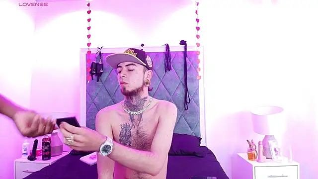 Asha zuri and adam online show from February 2026 12:31:01 PM