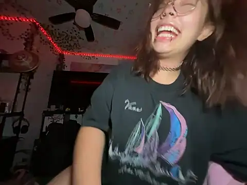 moan4mona online show from June 2026 03:27:02 AM