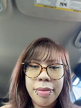 moan4mona online show from June 2026 03:02:01 PM