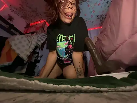 moan4mona online show from August 2026 03:44:01 PM