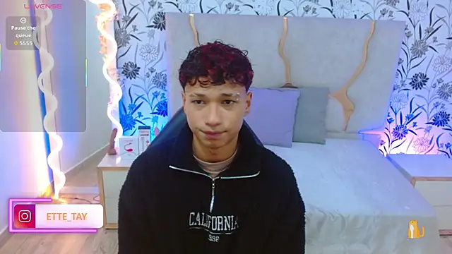 Snapshot of Ette_tay chatting on September 2025 03:17:02 AM Ette tay online show from September 2025 03:17:02 AM