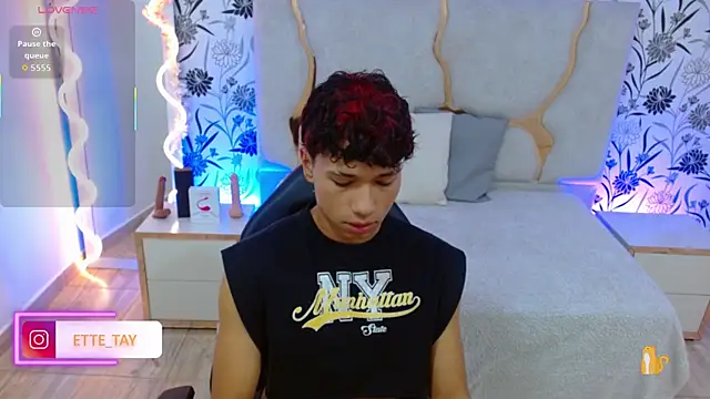 Snapshot of Ette_tay chatting on September 2025 03:30:02 AM Ette tay online show from September 2025 03:30:02 AM