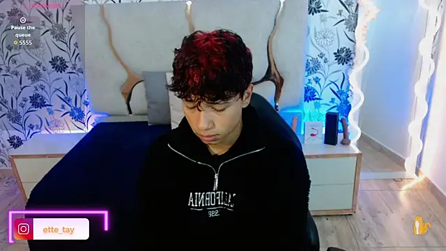 Snapshot of Ette_tay chatting on October 2025 03:16:01 AM Ette tay online show from October 2025 03:16:01 AM