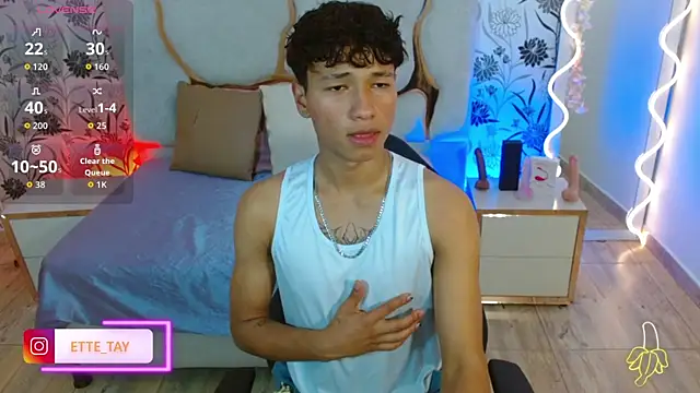 Snapshot of Ette_tay chatting on October 2025 03:41:02 AM Ette tay online show from October 2025 03:41:02 AM