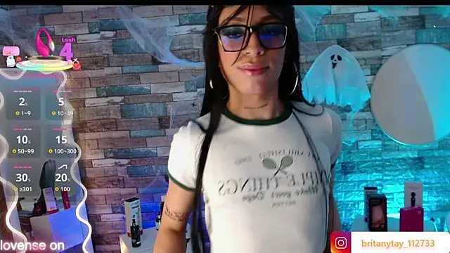 Snapshot of boyfox_tay chatting on October 2025 03:40:01 AM boyfox tay online show from October 2025 03:40:01 AM