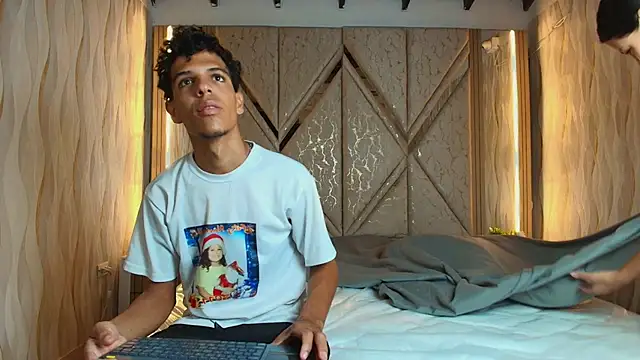 Hotcouple 222 online show from January 2026 07:23:02 AM