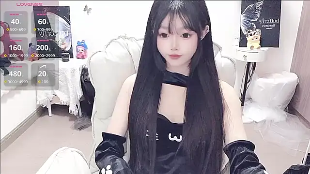 Snapshot of -EEBABY chatting on May 2026 05:43:01 PM -EEBABY online show from May 2026 05:43:01 PM
