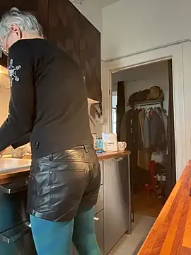 SexyLeon8 online show from February 2026 08:51:01 AM