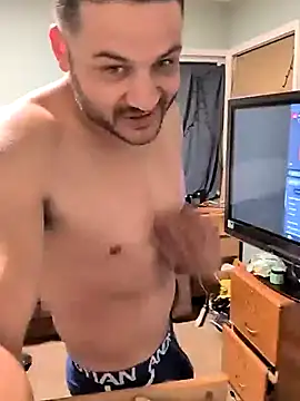 Snapshot of beastontop10 chatting on November 2025 09:10:01 AM beastontop10 online show from November 2025 09:10:01 AM