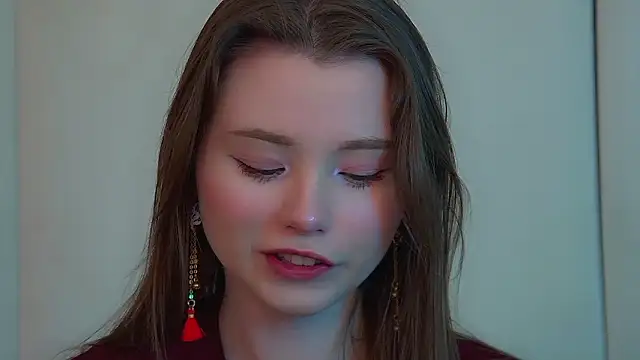 KeiraAsti online show from February 2026 06:28:02 PM