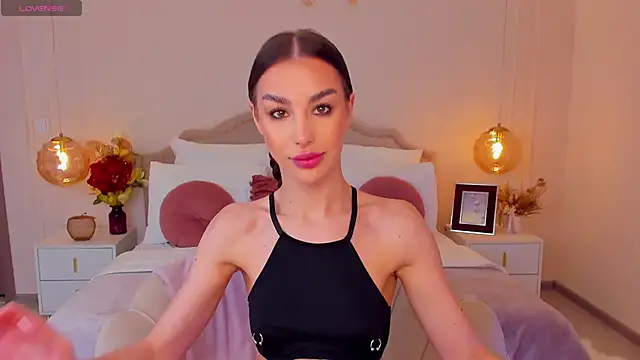 MilaMour online show from May 2026 06:50:02 PM