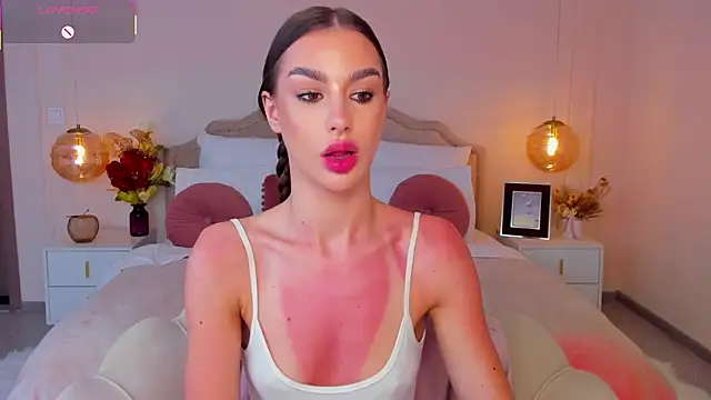 MilaMour online show from May 2026 02:07:01 AM
