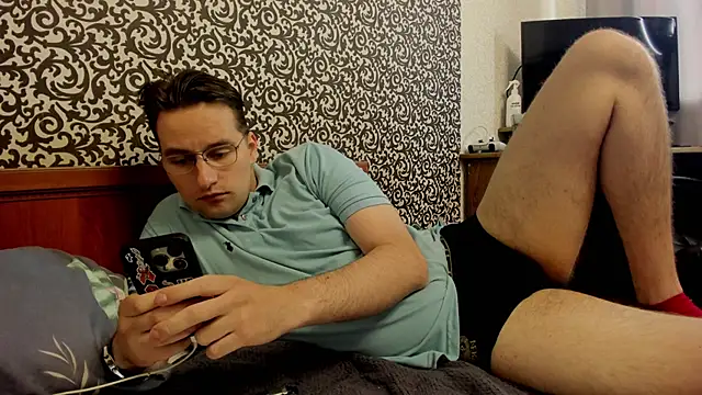 romiosabrino online show from May 2026 01:16:02 PM