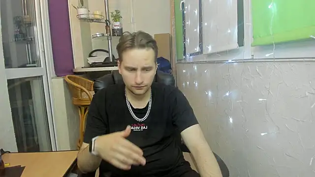 romiosabrino online show from May 2026 08:26:01 PM