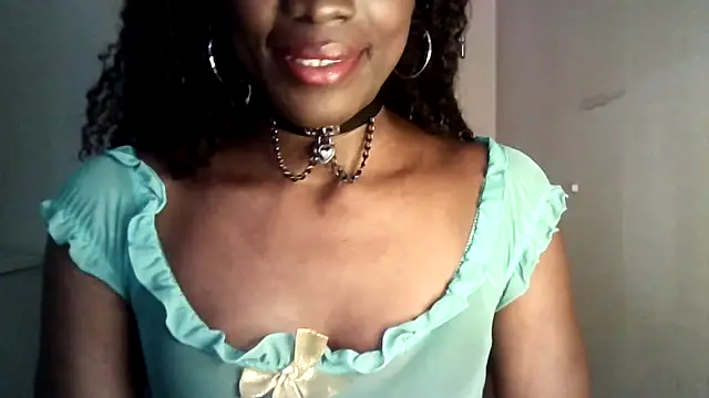 Chatdoll2 online show from October 2025 05:04:02 PM