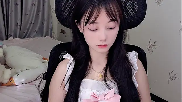 Snapshot of puppy-999 chatting on June 2026 11:48:01 AM puppy-999 online show from June 2026 11:48:01 AM
