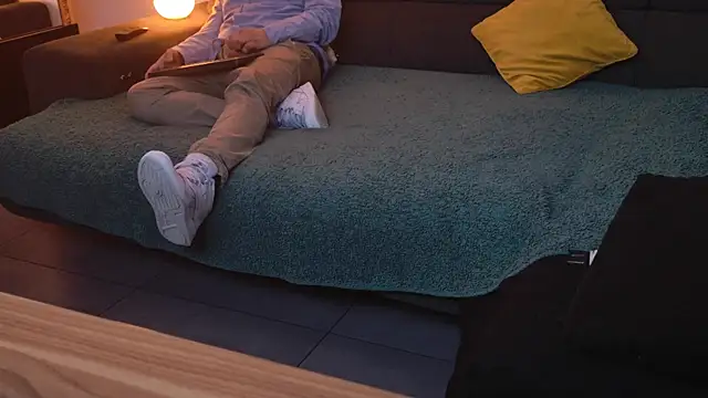 Snapshot of GermanBiHardcore chatting on October 2025 01:29:01 PM GermanBiHardcore online show from October 2025 01:29:01 PM