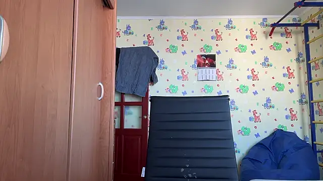 chiraq1945 online show from February 2026 07:13:01 AM