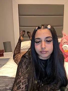 LilMisIndianx online show from October 2025 08:27:05 AM