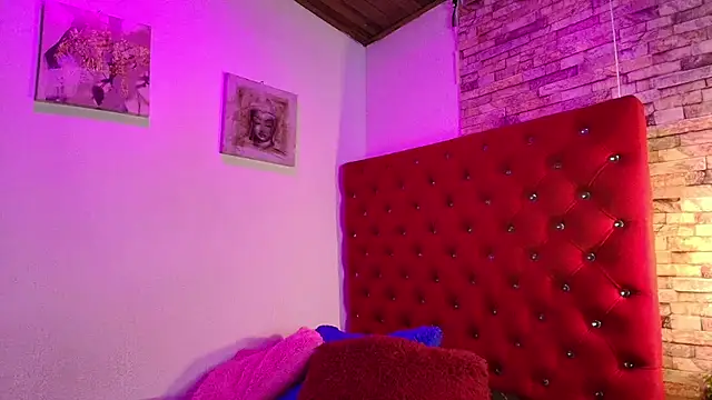 Victoria Thompson1 online show from October 2025 08:06:02 PM