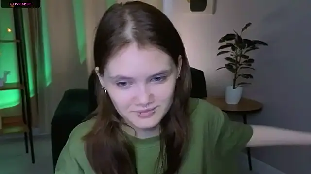 Dilara xBaby online show from April 2026 02:07:02 PM