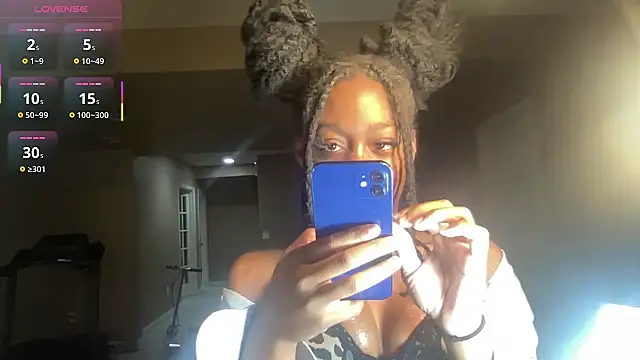 maskedgirl5005 online show from September 2025 07:27:02 PM