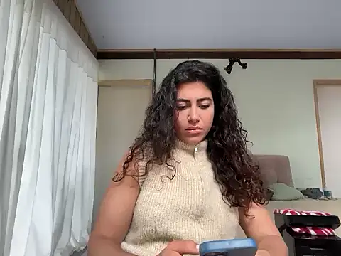deusaludovica online show from May 2026 01:19:01 PM