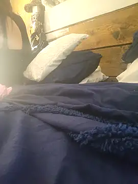 Snapshot of Tannedtattooed69 chatting on December 2025 01:11:02 AM Tannedtattooed69 online show from December 2025 01:11:02 AM