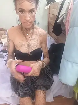 Tannedtattooed69 online show from June 2026 04:50:01 PM