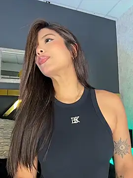 OneInAMillionXXX online show from June 2026 09:18:02 PM