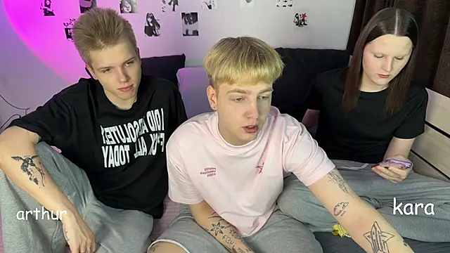 Snapshot of olivertasty chatting on January 2026 06:13:01 PM olivertasty online show from January 2026 06:13:01 PM