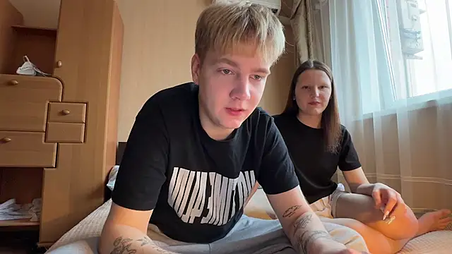 Snapshot of olivertasty chatting on February 2026 01:40:01 PM olivertasty online show from February 2026 01:40:01 PM