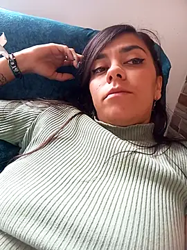 Snapshot of SharonDustLove chatting on October 2025 04:29:02 PM SharonDustLove online show from October 2025 04:29:02 PM