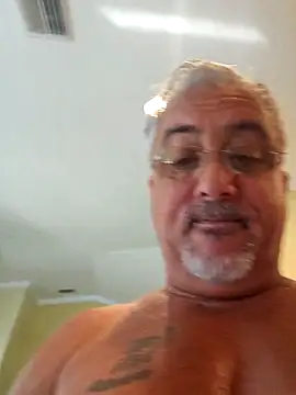 FlirtyOneForU online show from February 2026 04:22:01 PM