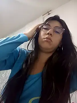 lareinalareinadelanal online show from October 2025 01:53:01 PM