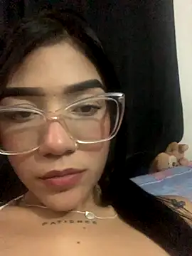 Snapshot of ElaRose_12 chatting on November 2025 07:38:01 PM ElaRose 12 online show from November 2025 07:38:01 PM