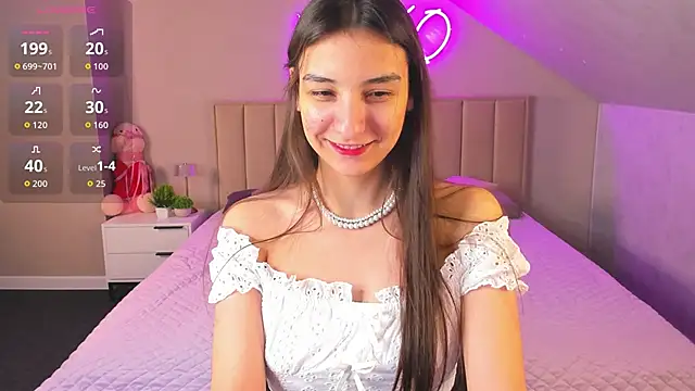 Carrie Roberts online show from November 2025 09:22:01 AM