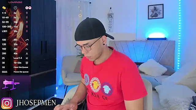 jhosepMoreno online show from September 2025 02:07:02 PM